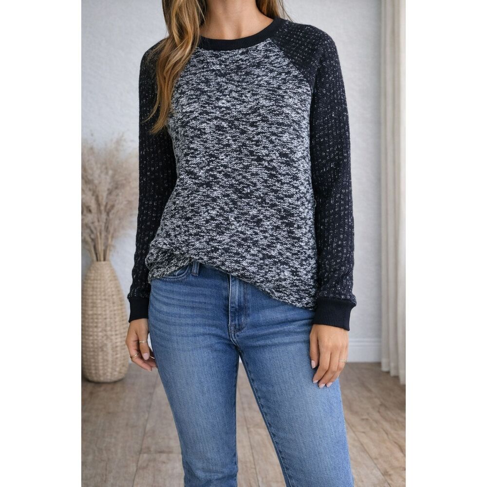 Lou & Grey Boucle Sweater Small Black Gray Marled Raglan Crewneck